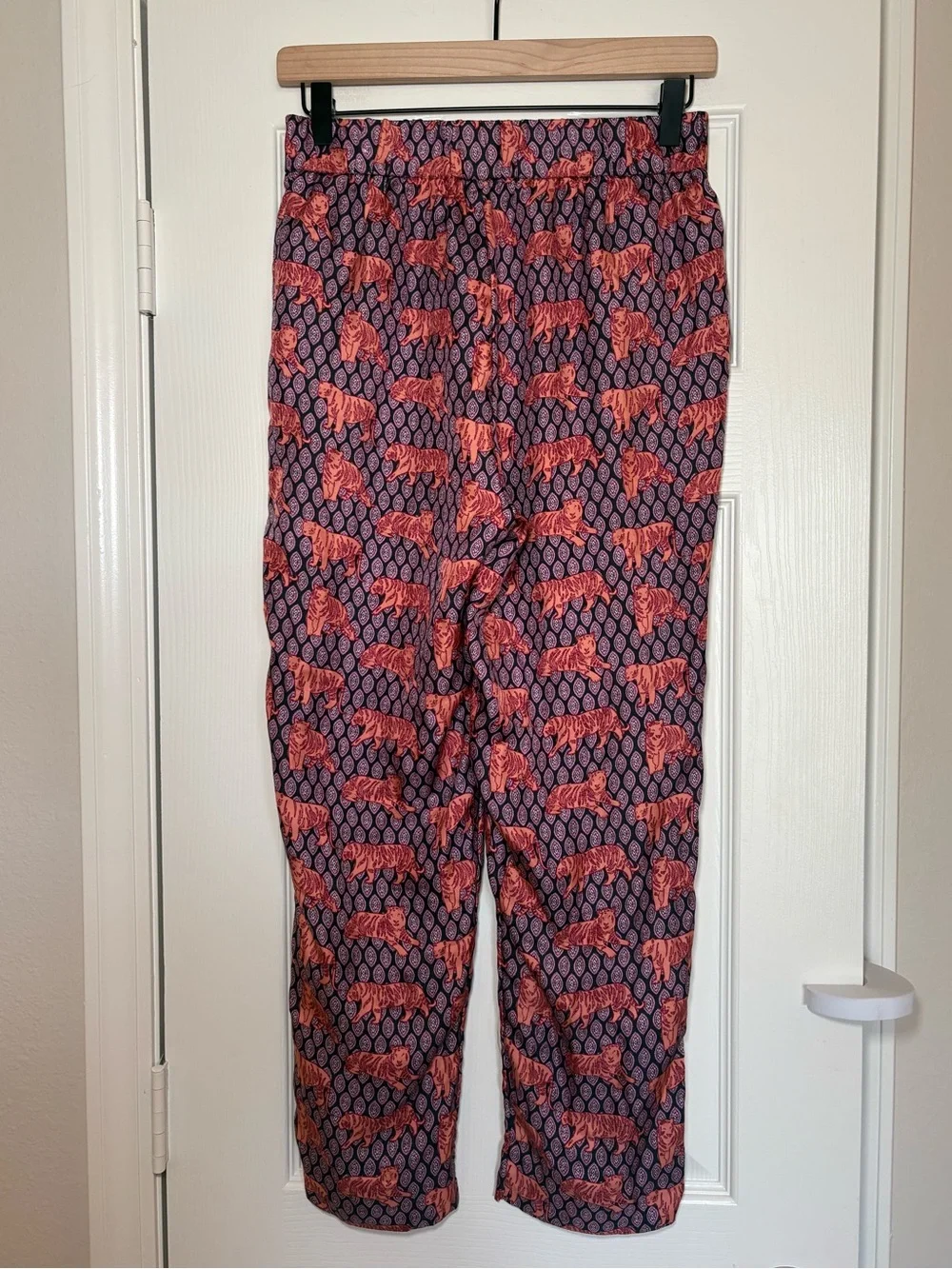 J.Crew Collection 100% Silk Roaming Tigers Print Pull-On Easy‎ Pants Size 4